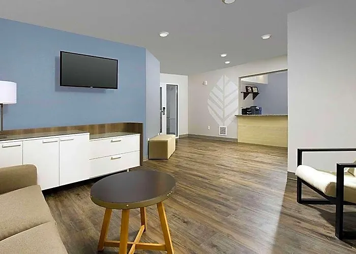 Woodspring Chicago Dari 4* Darien