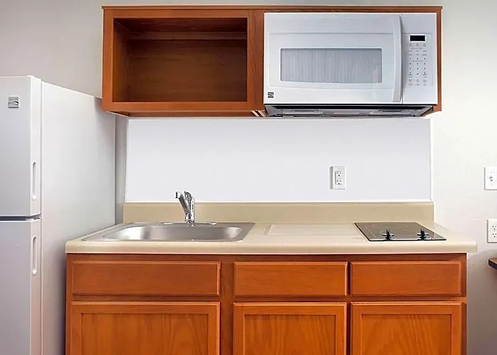 Woodspring Chicago Dari 4*